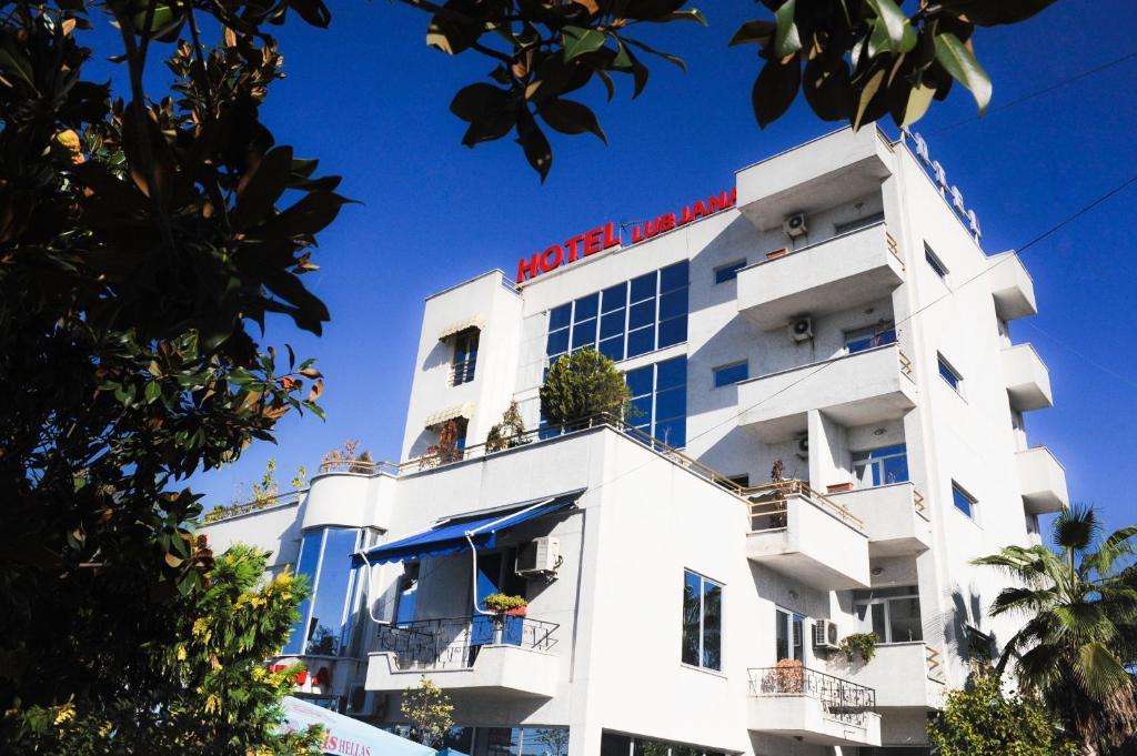 Hotel Lubjana Tirana Exterior foto