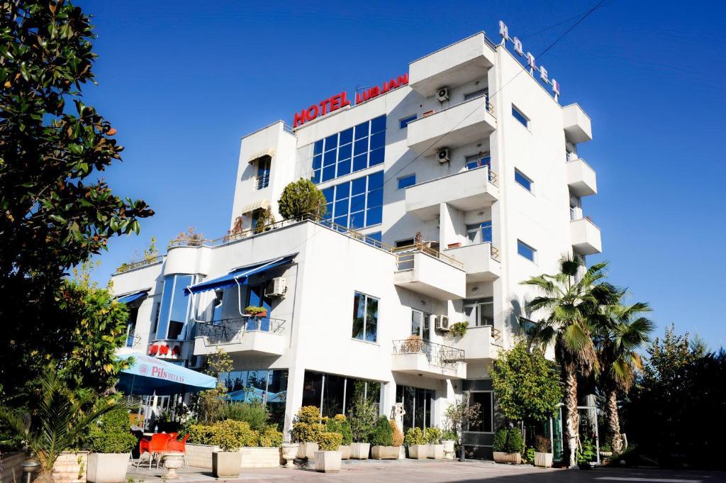 Hotel Lubjana Tirana Exterior foto