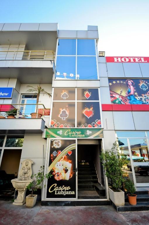 Hotel Lubjana Tirana Exterior foto
